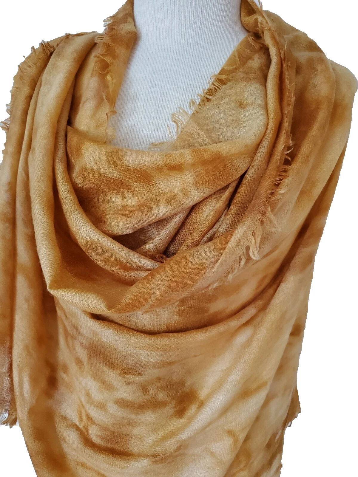 Шелковые шарфы и накидки для женщин Nordstrom