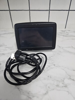 TomTom 4EQ50 Z1230 Sat Nav GPS System With Moun And Lead Read Description Ba