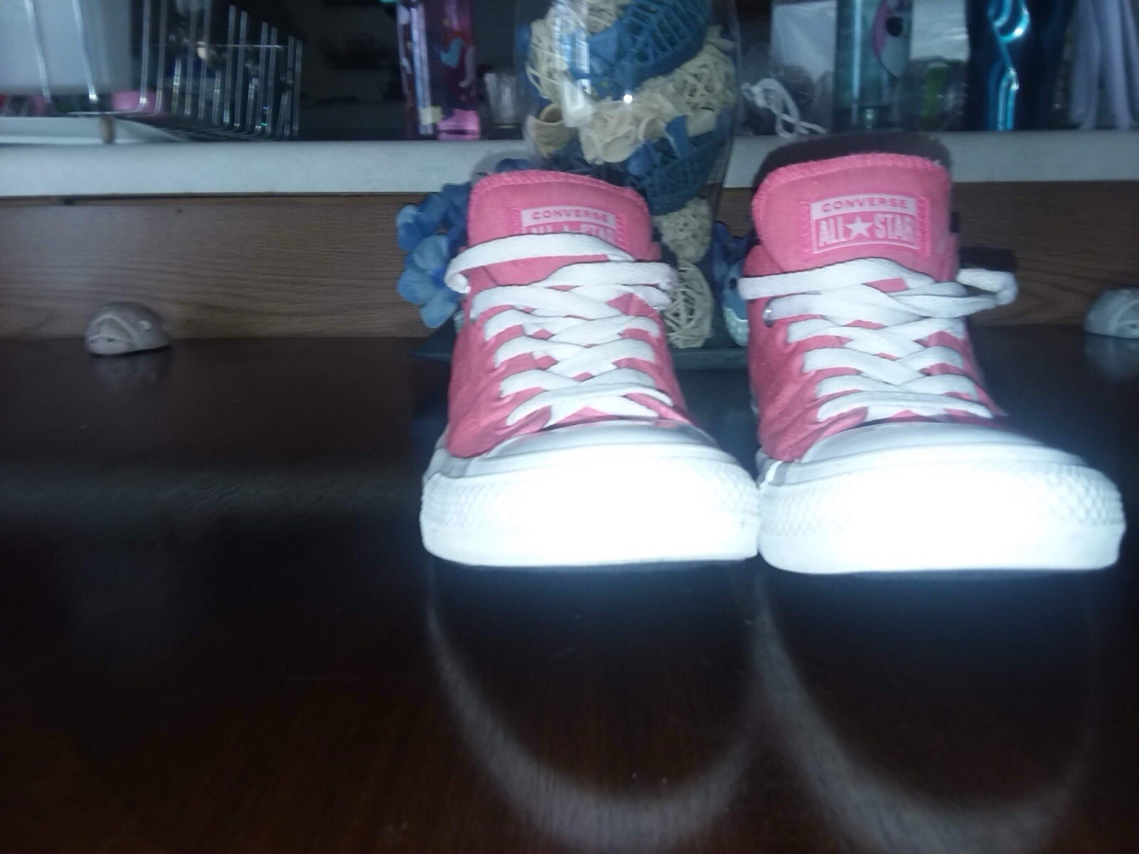 Size 8 - Converse All Star Pink - image 4
