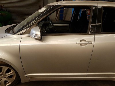 Suzuki Swift Left Front Door Rs415 Rs416 09 04 02 11 Ebay