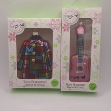 Dolly Parton Coat of Many Colors  Pink Guitar Christmas Ornament 2025 New