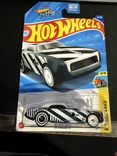 2025 Hot Wheels Hi-Roller II 61/250 Super Treasure Hunt HW Art Cars MINT CARD