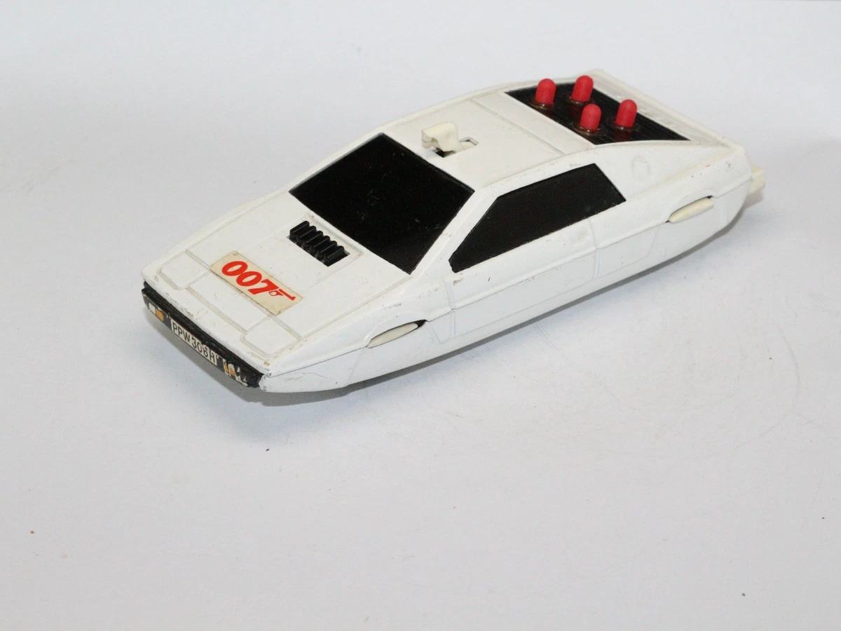 VÉHICULE CORGI 007 LOTUS ESPRIT Vintage James BOND EUR 10,00 - FR