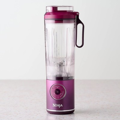 Ninja BC251QRD Blast Max Cordless Blender, 22oz, Cherry - Certified Refurbished