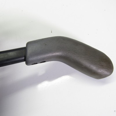 98-04 Toyota Tacoma Automatic Transmission Shifter Assembly