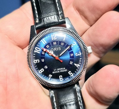 Refurbished Original Oris Blue Dial Swiss-Made movement Fluted Bezel
