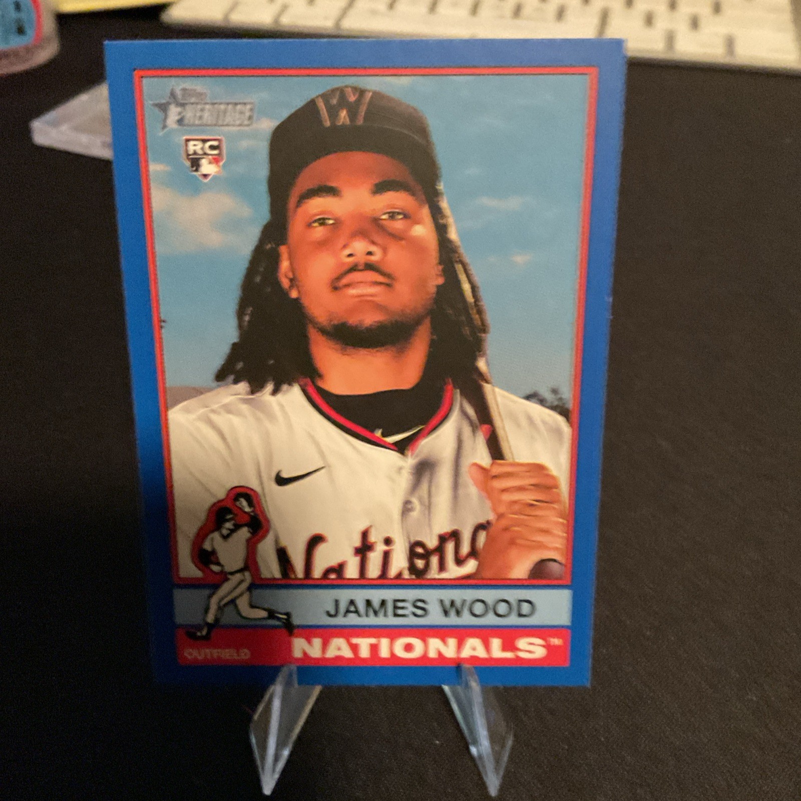 2025 Topps Heritage - James Wood #231 Dark Blue Border (RC)