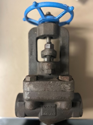 1" Class 1500 Socket Weld Globe Valve A105N Steel - Picture 3 of 3