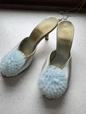 VINTAGE Daniel green/ COMFY  Pom Pom Net Silk  Slippers BOUDOIR WEDGE MULES 6.5