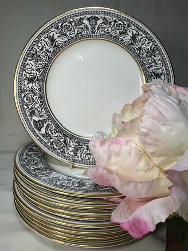 (11) Wedgwood 'Florentine Black' 8.125 Inch SALAD PLATES W4312 - Picture 8 of 10