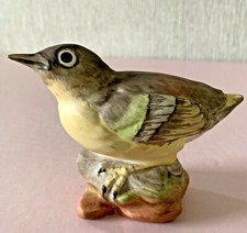 CROWN STAFFORDSHIRE BIRD THE GREY WAGTAIL CHICK PORCELAIN MATT FINISH PERFECT