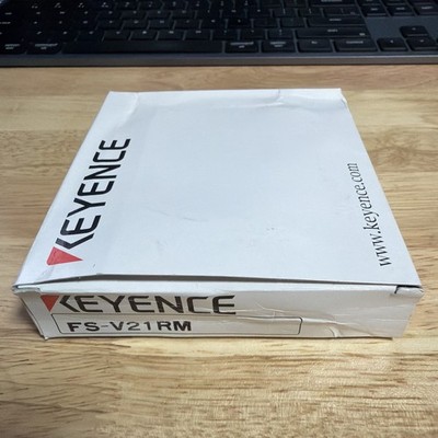 KEYENCE FS-V21RM Dual Digital Fiber Sensor Amplifier