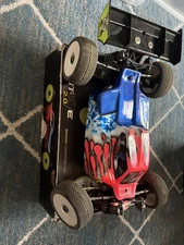 Team Losi Eight XE 2.0 1/8 4WD Buggy ARR