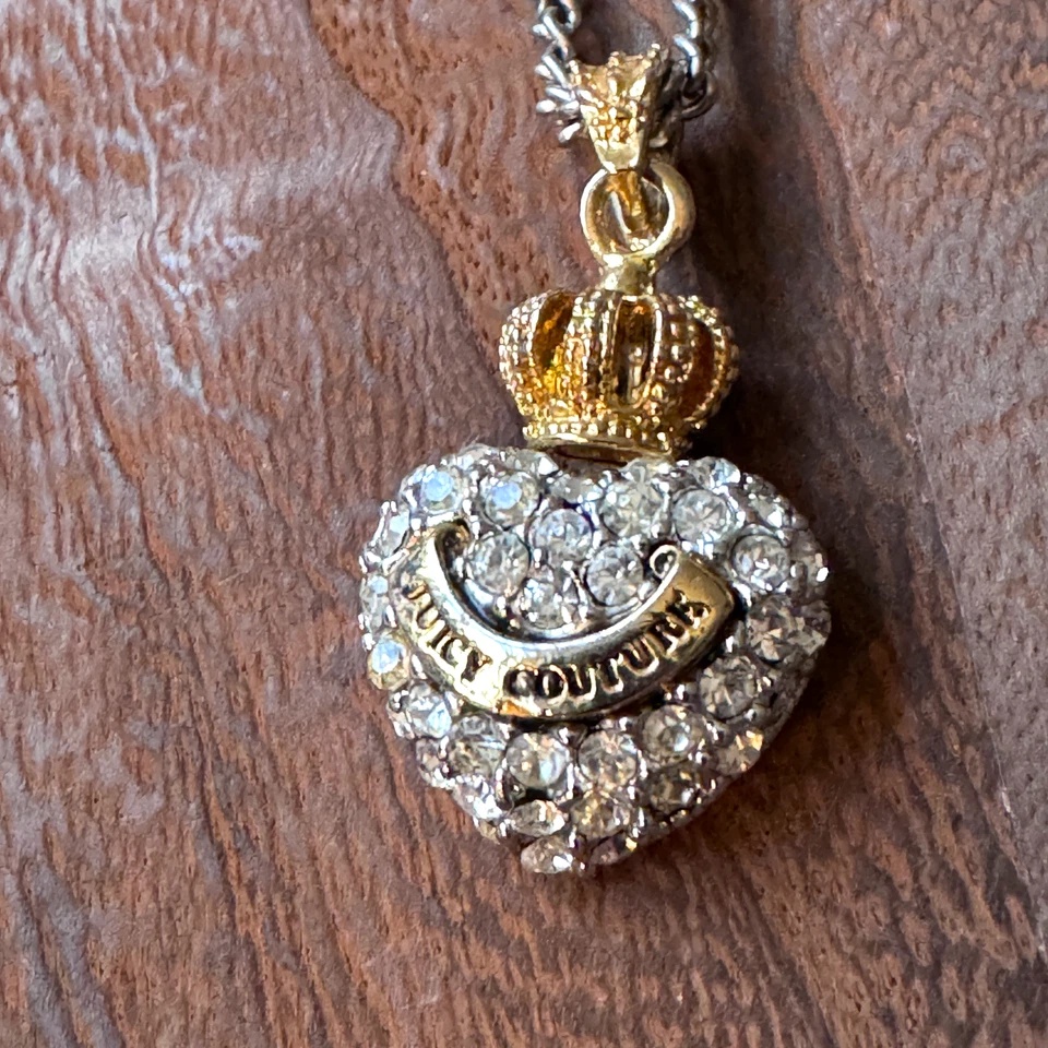 Juicy Couture 3 tier necklace 1. puffy heart crownpave charm 2 & 3 pearls - Image 4 of 4