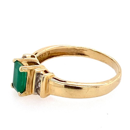Estate 14K Yellow Gold Green Natural Colombian Emerald Diamond Ring - Picture 3 of 4