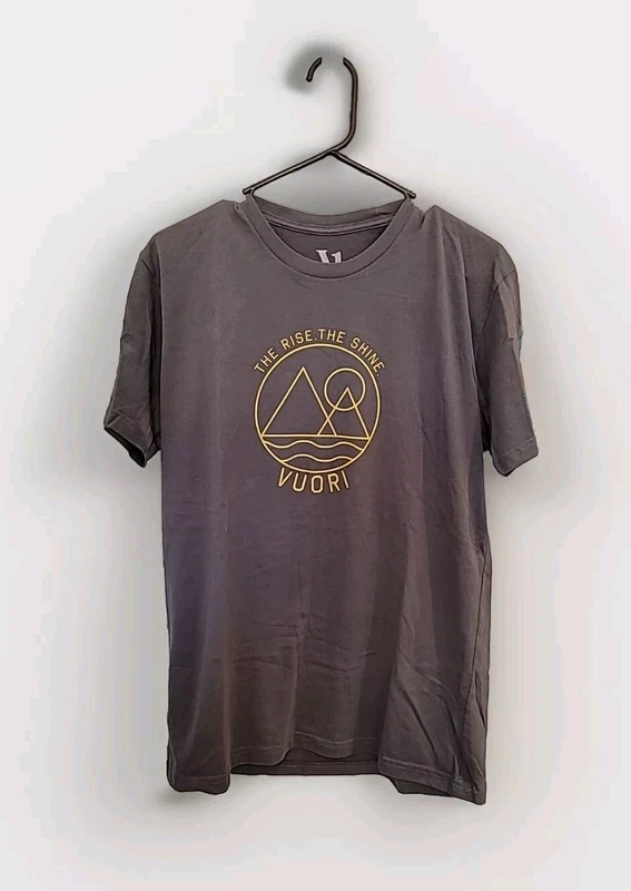 vuori the rise the shine soft shirt