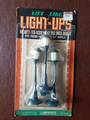Life Like Light Ups - Autobahnbeleuchtung Nr. S201K - 16V/AC oder DC - Neu in Verpackung.