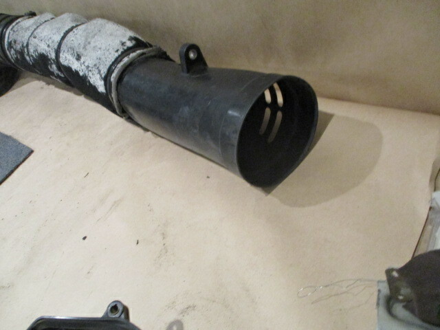 Ferrari 458 Italia - RH Rear Air Intake Duct - P/N 260618