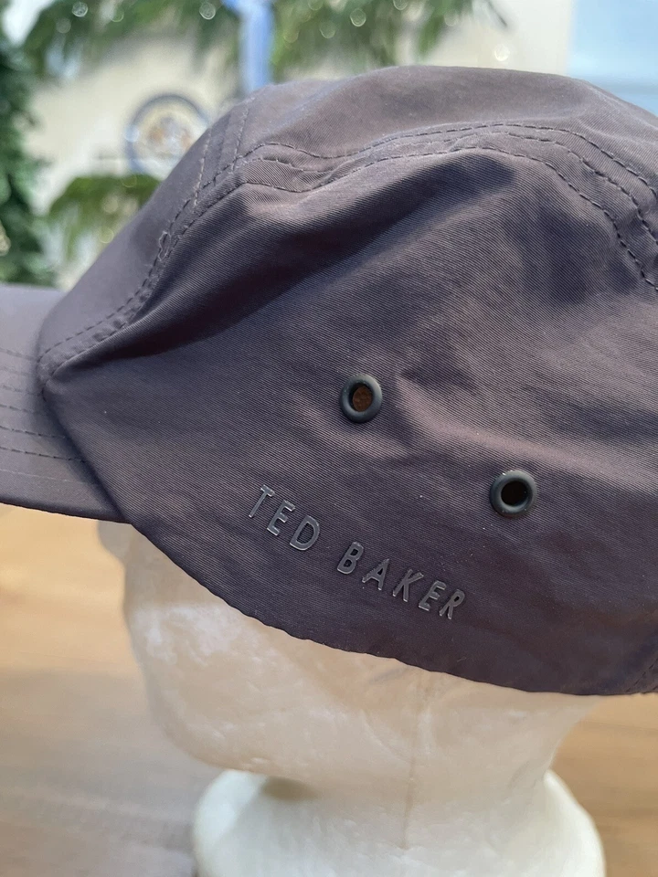 Gorra deportiva Ted Baker London gris carbón cinco 5 paneles inundación nailon Foto 3 de 4