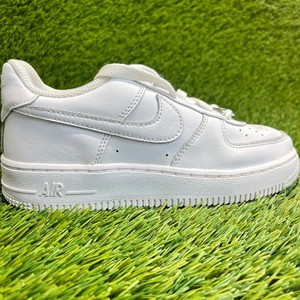 Nike Air Force 1 LE Boys Size 2Y White Athletic Leather Lifestyle Shoes Sneakers