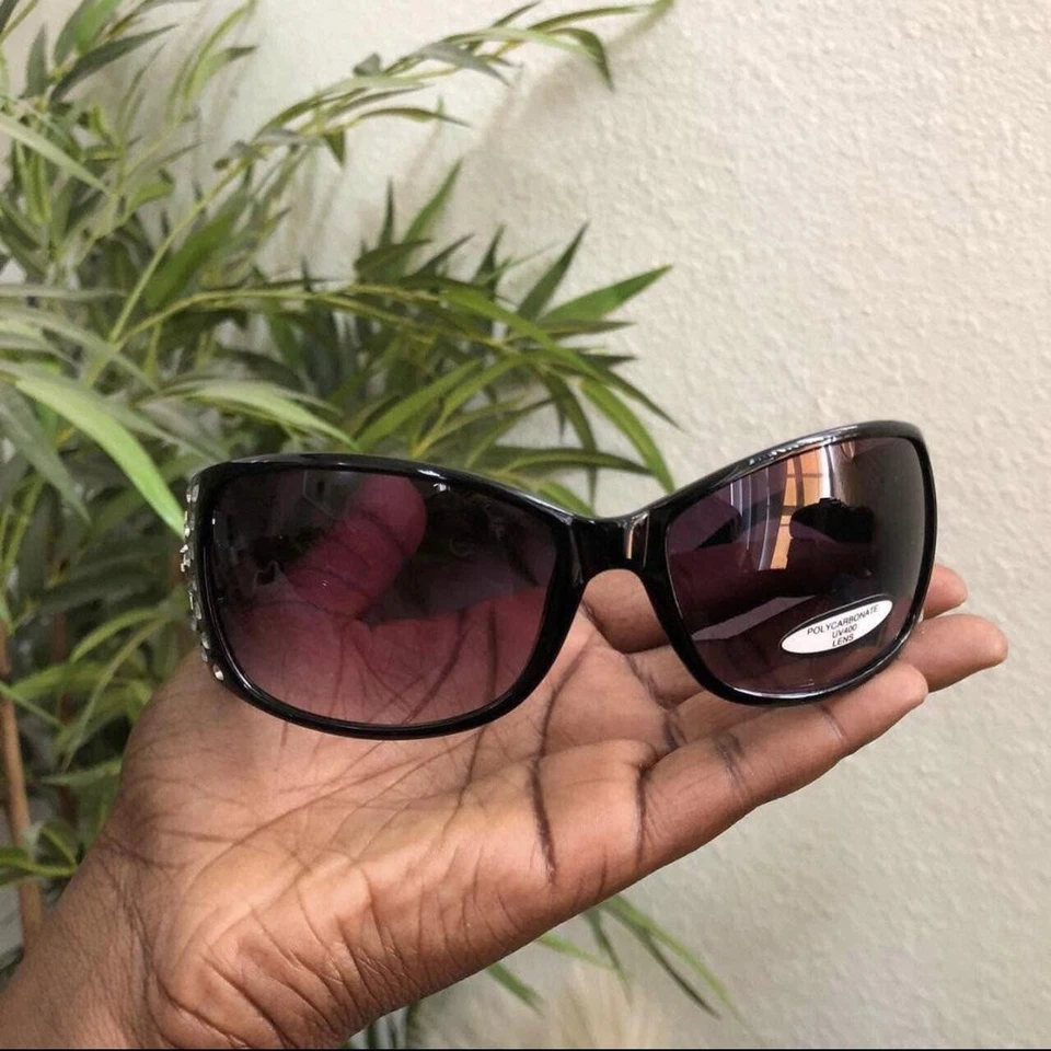 Gafas de sol cruzadas Y2K Mcbling Baddie Cyber Vixen de moda negras rosas Foto 2 de 4