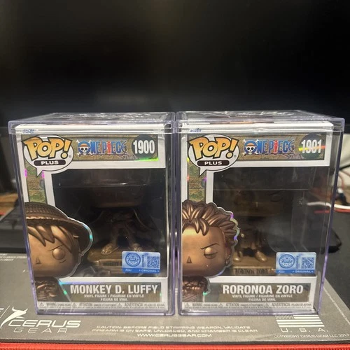 Funko Pop! One Piece Monkey D. Luffy #1900 Roronoa Zoro #1901 Bronze Statue Set