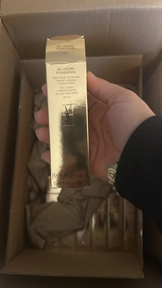 Ysl all hours foundation luminous matte 25ml Iw7/Ysl luminous matte 25ml IC6 - Image 4 of 4