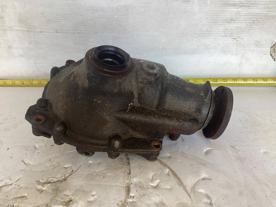 2007 - 2010 BMW X3 Front Axle Differential 7540626; 7540634 OEM . Foto 2 de 4