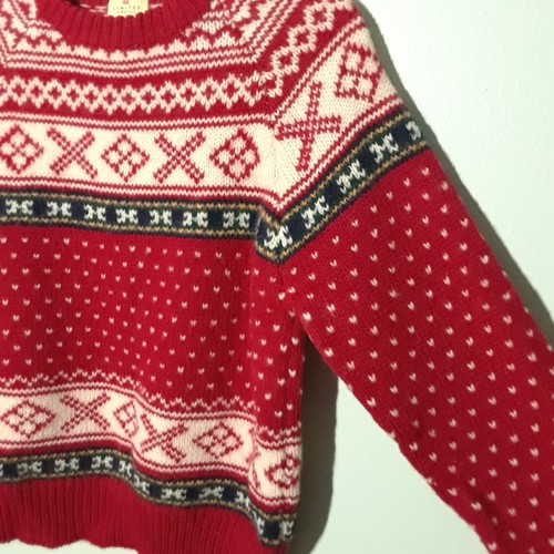 Vintage Limited 100% Wool Sweater size Medium, Red Fair Isle Blue Ivory VGUC - Picture 3 of 11