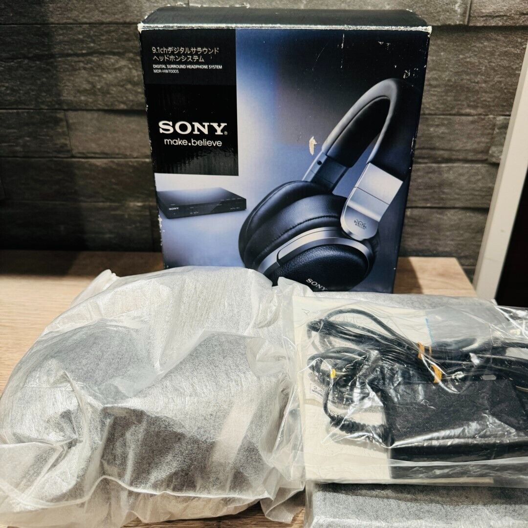 Sony MDR-HW700DS Wireless Stereo Surround Headphone w/BOX Sony MDR-HW700DS Wireless Stereo Surround Headphone w/BOX