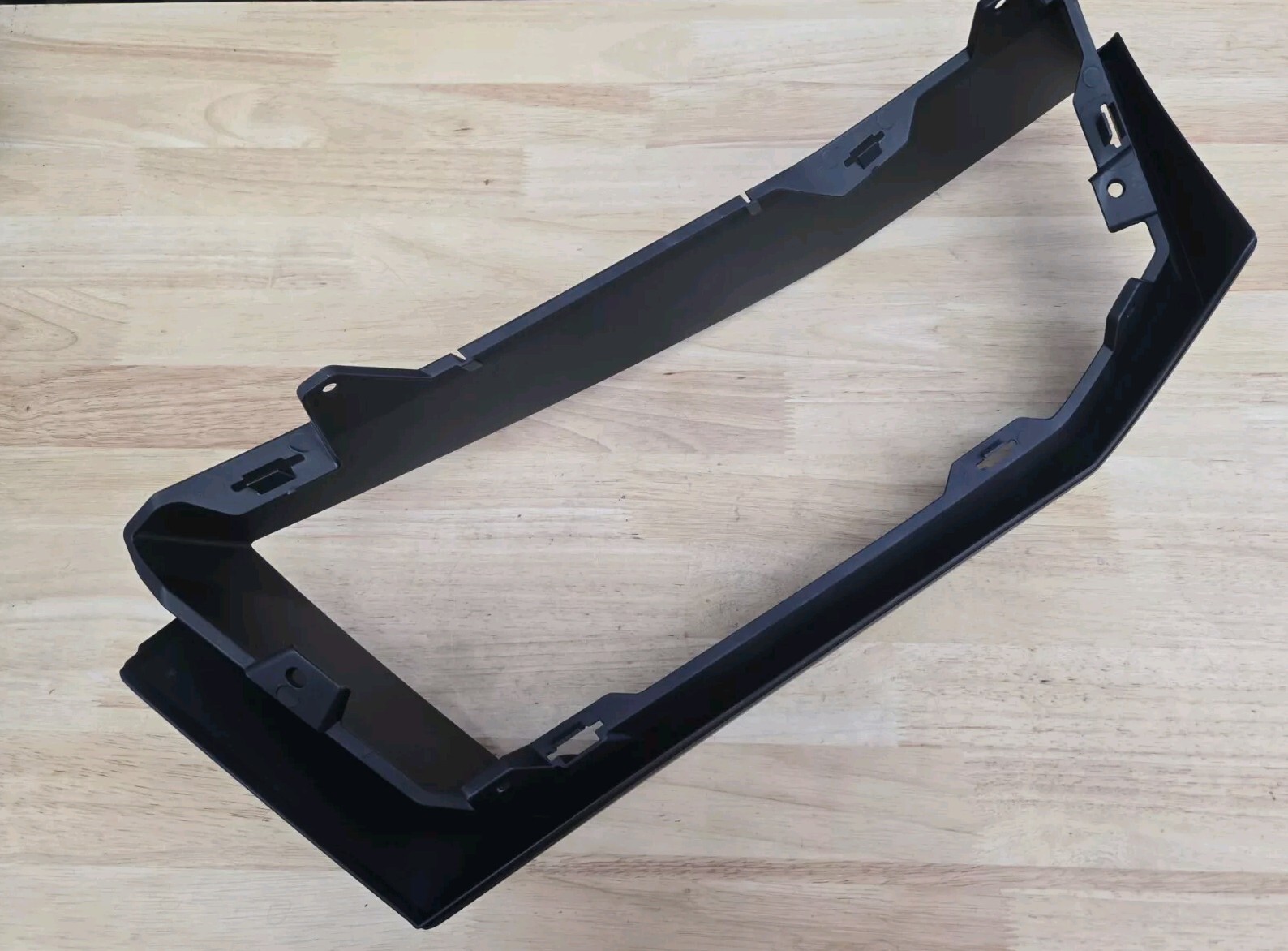  470807833 Brand New LAMBORGHINI AVENTADOR LP700-4 TRIM FOR BUMER REAR LH, STD