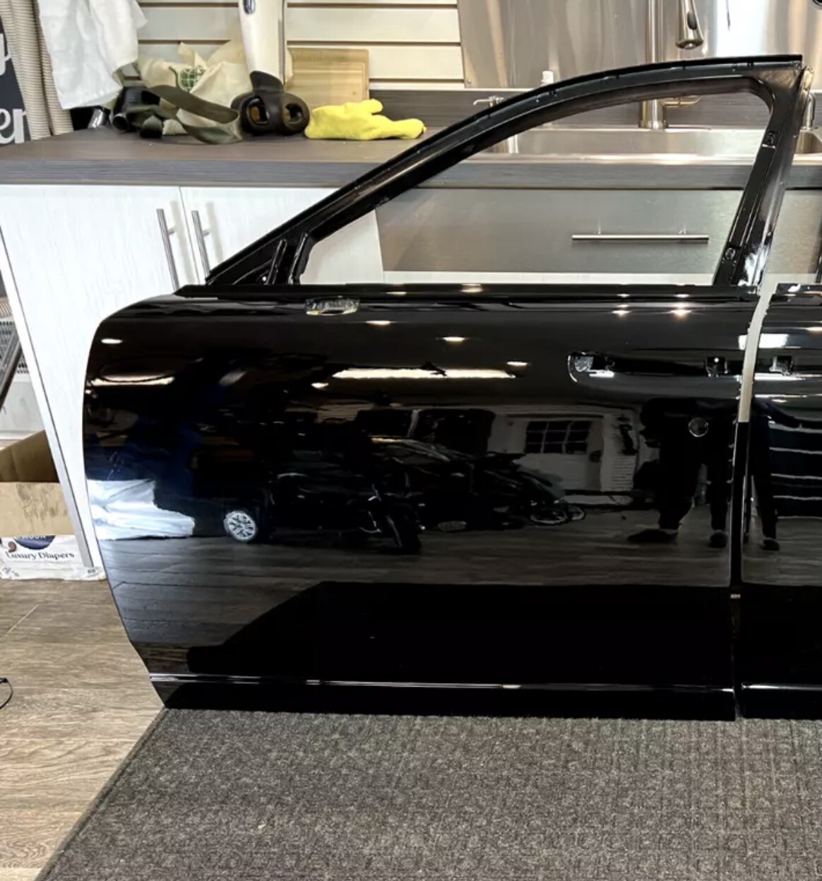 2010-2014 OEM Rolls-Royce Ghost RR4 Front Driver Door Shell Panel Black