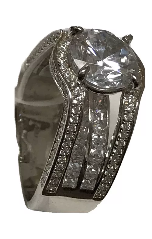 AMARLEY 925 STERLING SILVER WHITE CZ GEMSTONE LADIES RING SIZE 8
