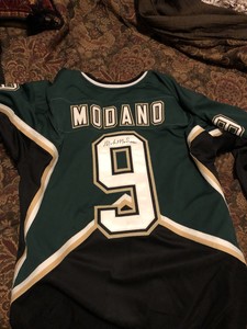 mike modano signed jersey
