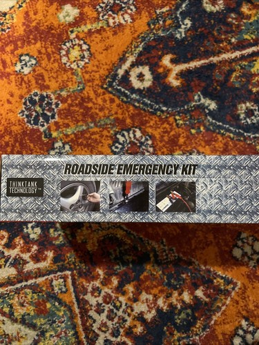 Think tank Technology Roadside Emergency Kit - Picture 4 of 5