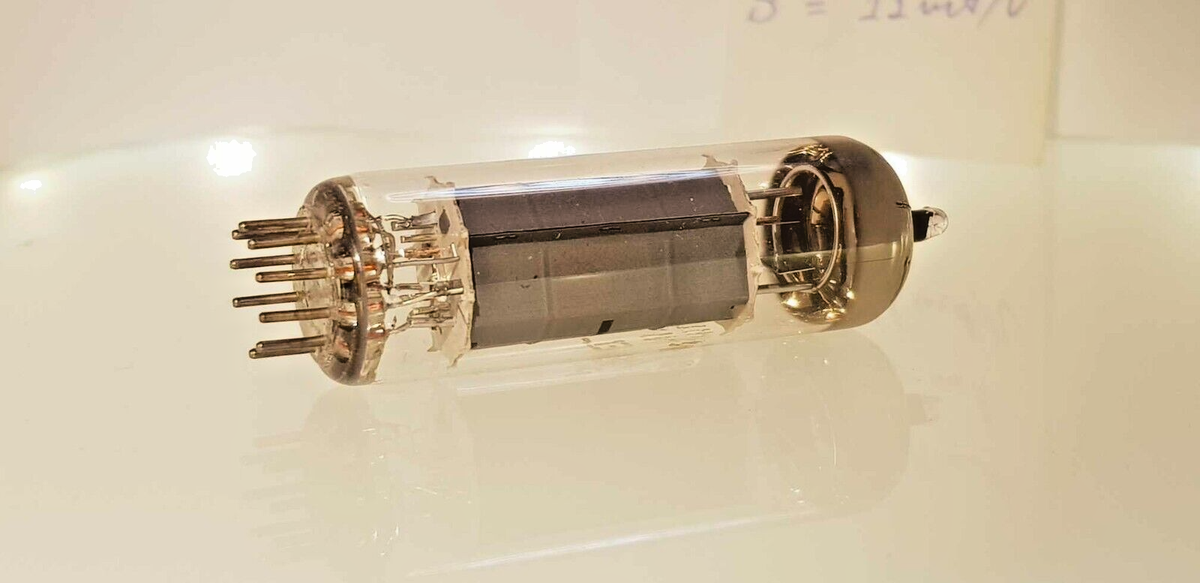 Philips Miniwatt EL84 ヘールレン製 真空管4本マッチド NOS