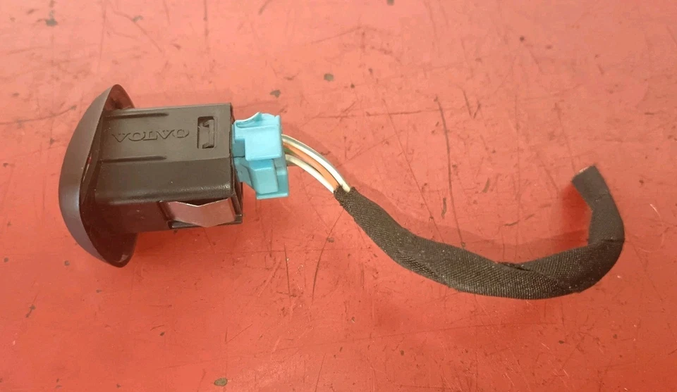 Sensor Indicador Alarma LED Volvo S40 Mk2 (31268017) C30 S60 XC60 XC90 Original Foto 3 de 4