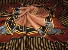 CARTIER PARIS Foulard Luxe "Horloge" diamants. Must de Cartier