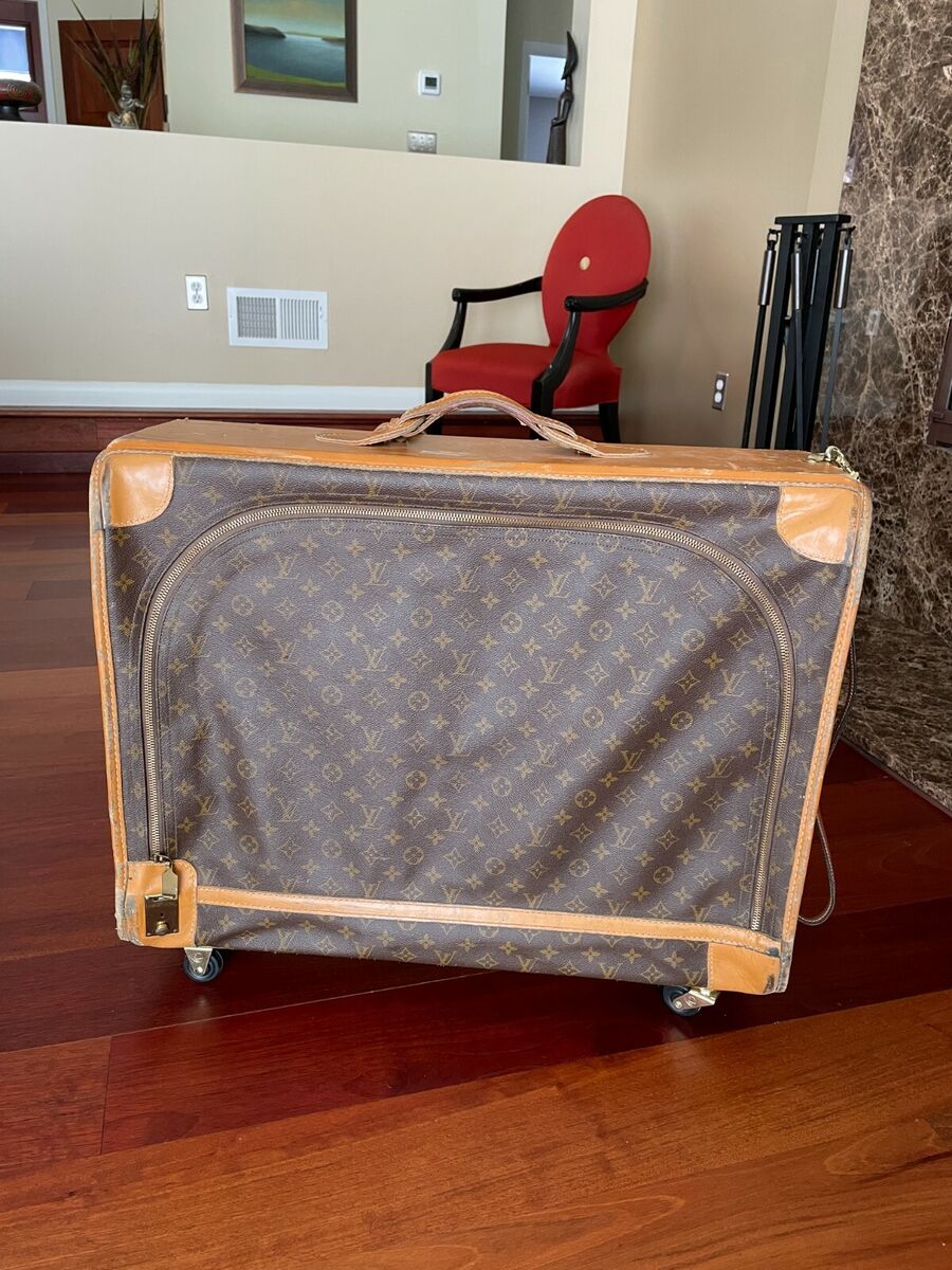 Lot - Antique Louis Vuitton Large Hard Case Suitcase.