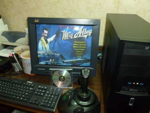 NEW GAMING PC COMPUTER TOWER WINDOWS 98SE P3 1.4 GEFORCE TI4600 128MB VIDEO CARD