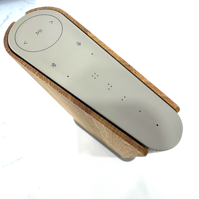 【未使用】Bang & Olufsen Beosound emerge Bang & Olufsen's Latest Speaker Is As Thin As a Book