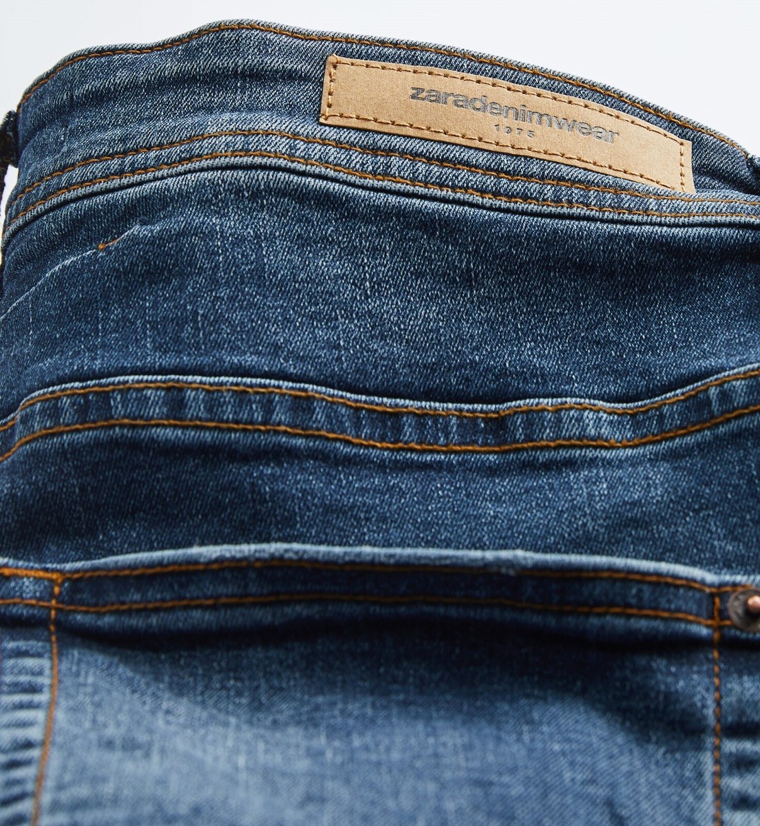 平日毎日発送ZARA washed denim ZARA Women's ZW Mid-rise Cropped Straight Leg Jeans Light