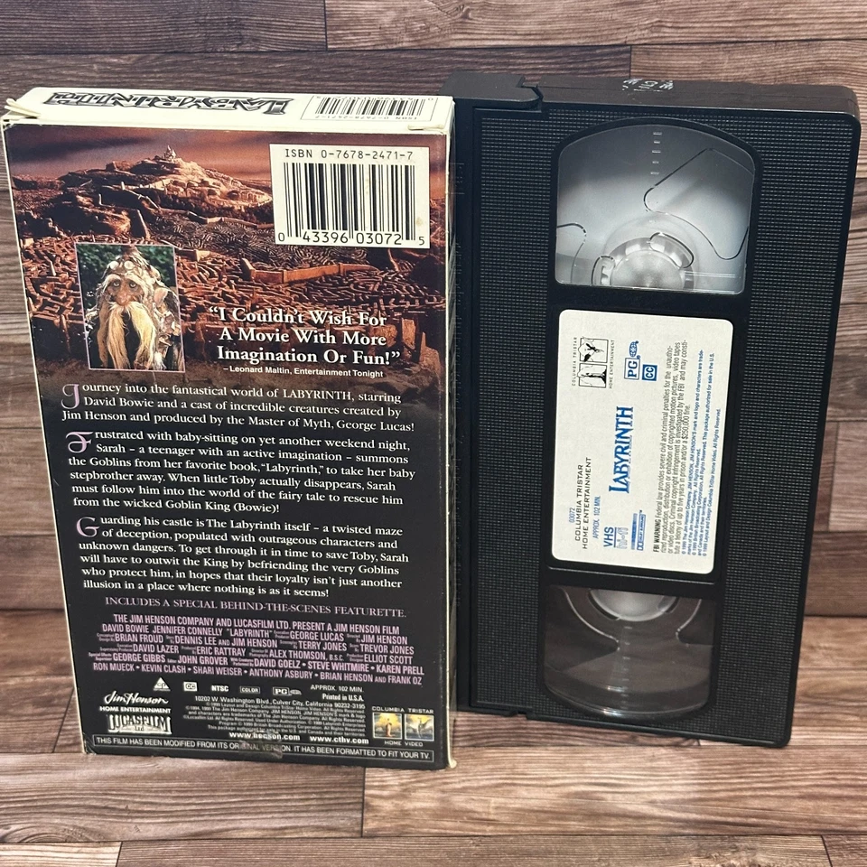 Labyrinth VHS Used David Bowie Jennifer Connelly Fantasy 1986 - Image 2 of 4