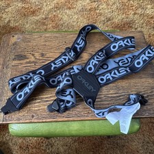 New Oakley Factory Suspenders Blackout 99336-02E Ski Snowboard Snow Pants OSFM