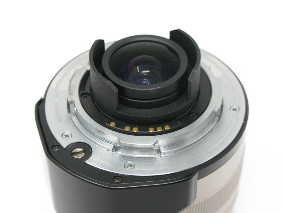 Carl Zeiss Vario-Sonnar T* 35-70mm f3.5-5.6 Zoom Lens for Contax G Mount - Image 3 of 4