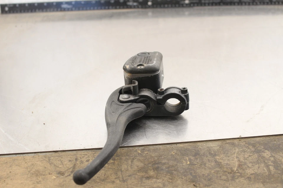 2002 Polaris Magnum 325 2x4 LEFT BRAKE LEVER C399 Foto 4 de 4