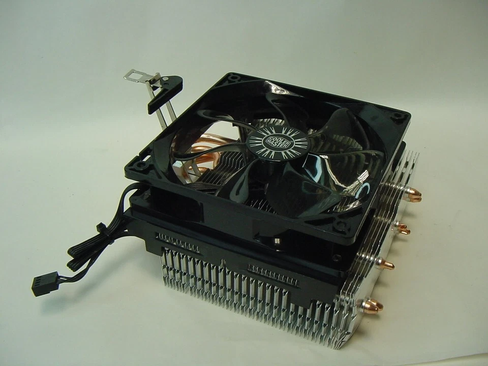 DISIPADOR DE CALOR VENTILADOR CPU ORDENADOR COOLER MASTER Foto 2 de 4