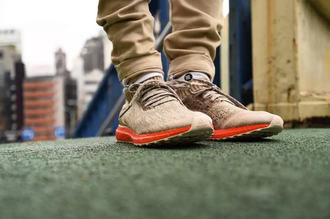 Adidas ultra top boost uncaged cargo