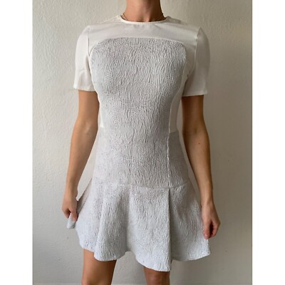 runway self portrait lace dress Self-Portrait Asymmetric Circle Floral Lace Dress – Runway Catalog