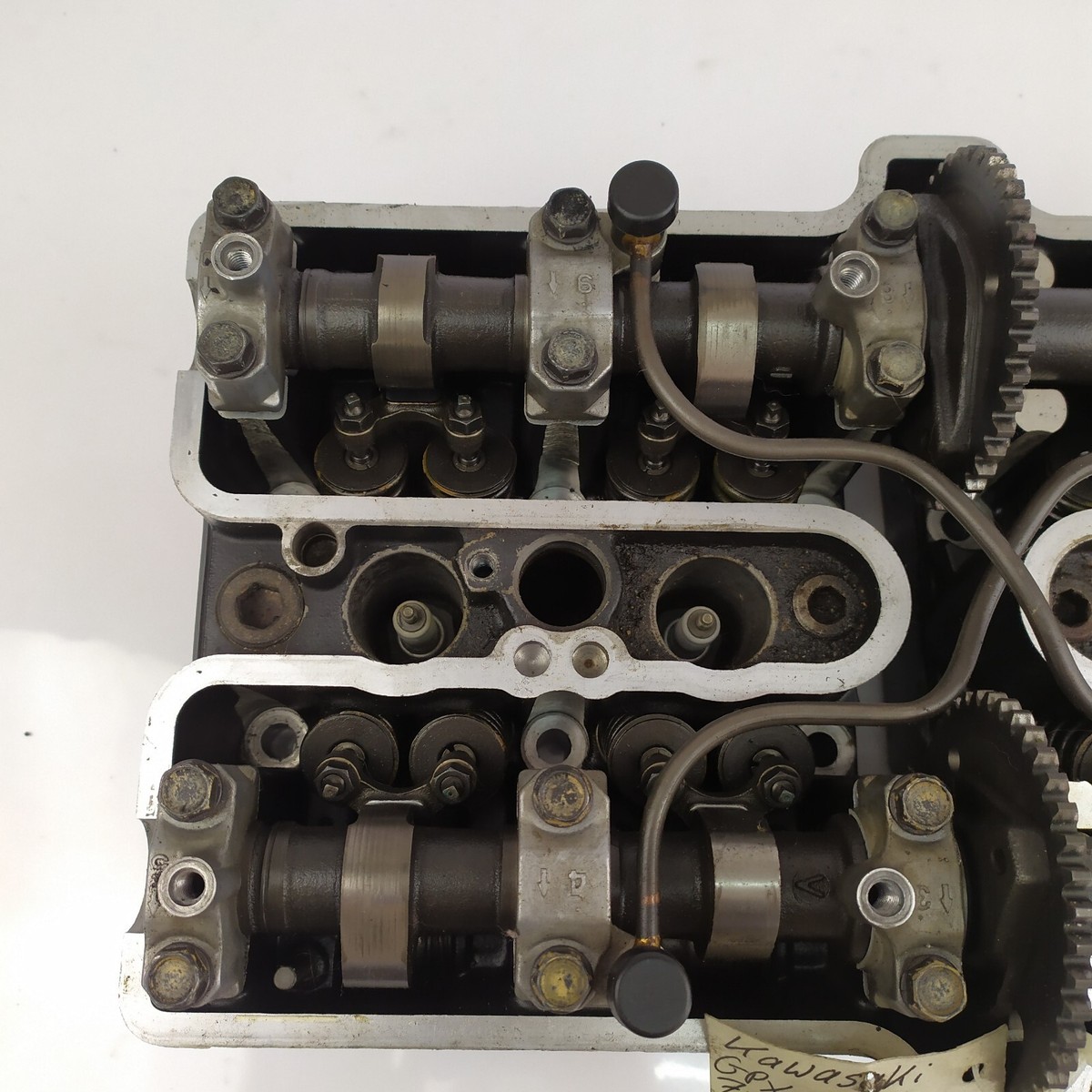 Kawasaki GPX 600 R GPX600R Zylinderkopf Nockenwelle Cylinder
